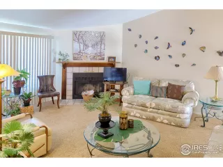 Photo #2: 916483 Listing