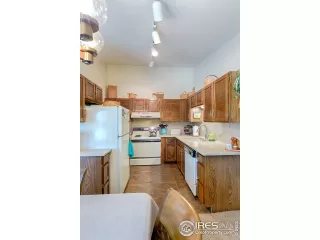 Photo #6: 916483 Listing