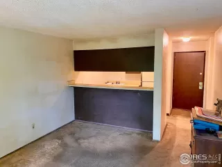 Photo #4: 916501 Listing 