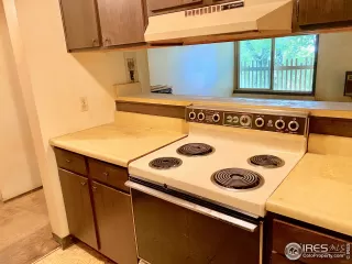 Photo #6: 916501 Listing 