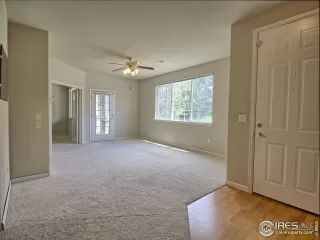 Photo #4: 916674 Listing