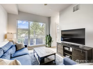 Photo #4: 916797 Listing 