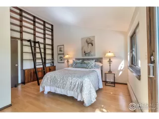 Photo #6: 916799 Listing 