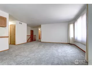 Photo #4: 916856 Listing