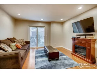 Photo #5: 916863 Listing 