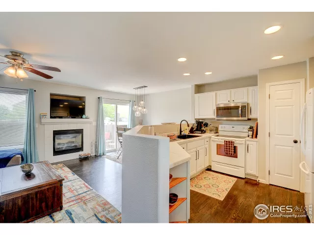 MLS: 916894 Condo For Sale