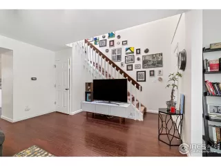 Photo #6: 916994 Listing