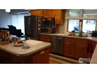 Photo #4: 917005 Listing