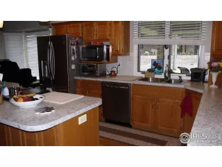 Photo #6: 917005 Listing