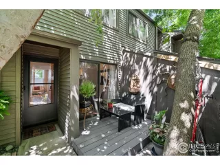 Photo #6: 917043 Listing