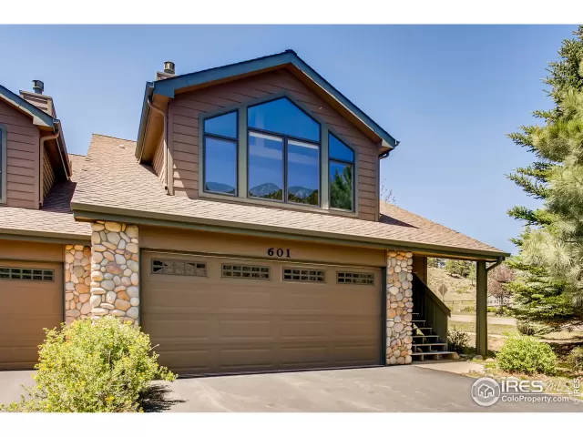 MLS: 917086 Condo For Sale