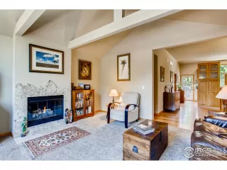 Photo #5: 917086 Listing