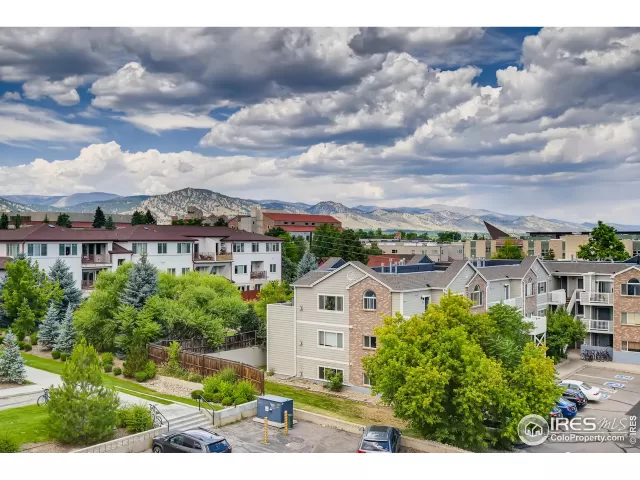 MLS: 917147 Condo For Sale