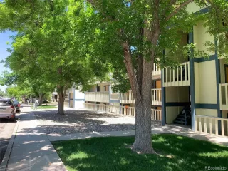 Photo #6: 9171509 Listing