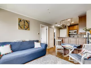 Photo #4: 917152 Listing