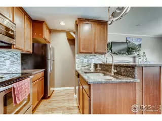 Photo #6: 917152 Listing