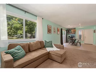 Photo #2: 917163 Listing