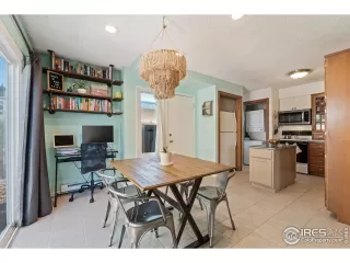 Photo #6: 917163 Listing