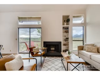 Photo #1: 917200 Listing