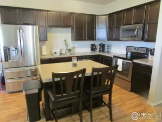 Photo #2: 917210 Listing