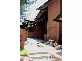 Photo #2: 917238 Listing