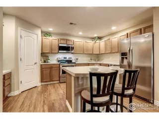 Photo #3: 917365 Listing