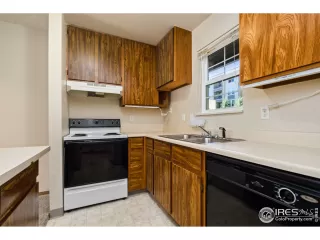 Photo #4: 917536 Listing