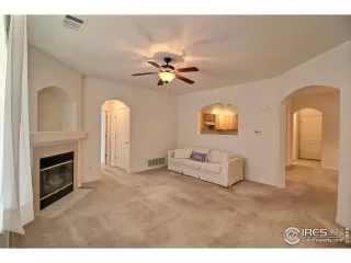 Photo #4: 917584 Listing