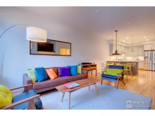 Photo #5: 917640 Listing 