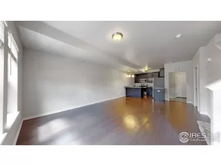 Photo #6: 917651 Listing