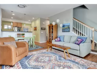 Photo #5: 917690 Listing