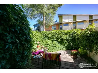 Photo #4: 917743 Listing 