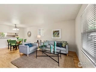 Photo #6: 917768 Listing