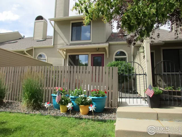 MLS: 917781 Condo For Sale