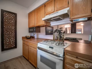 Photo #4: 917787 Listing 