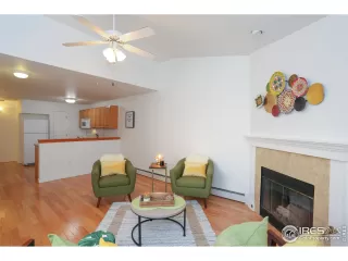 Photo #4: 917825 Listing 