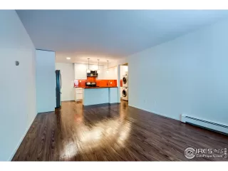 Photo #6: 917853 Listing