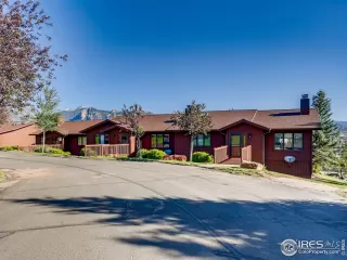 Photo #2: 917871 Listing