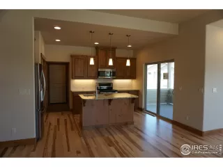 Photo #2: 917902 Listing