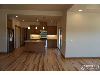 Photo #3: 917902 Listing