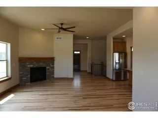 Photo #4: 917902 Listing