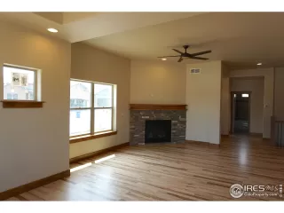 Photo #5: 917902 Listing