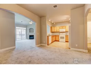 Photo #6: 917950 Listing