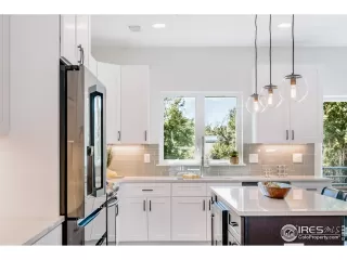 Photo #6: 918032 Listing 