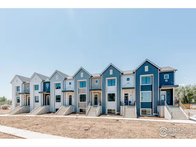 MLS: 918038 Condo For Sale