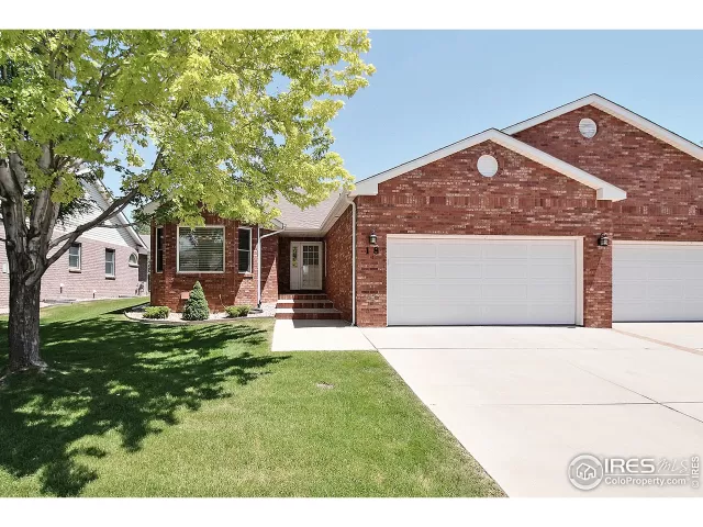 MLS: 918082 Condo For Sale