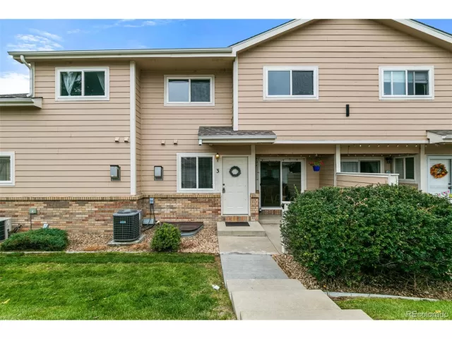 MLS: 9180867 Condo For Sale