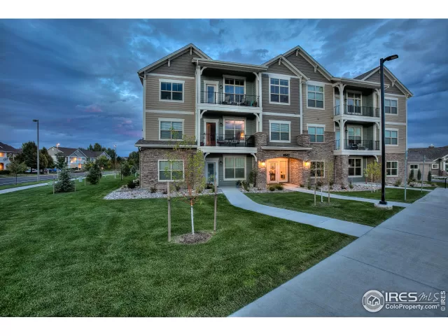 MLS: 918129 Condo For Sale