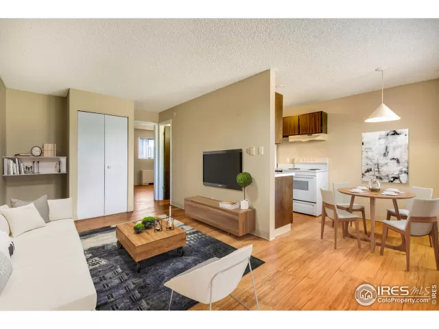 MLS: 918211 Condo For Sale