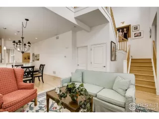 Photo #5: 918306 Listing